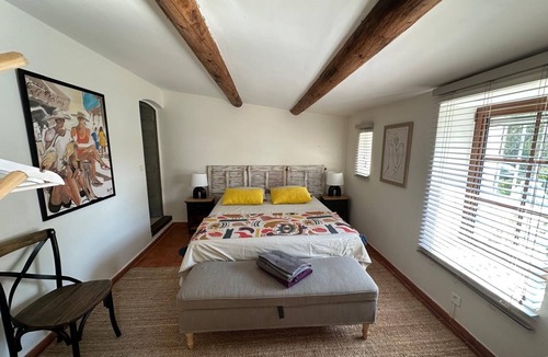 Bonnieux Other | MAS LOU BONUR Stone farmhouse