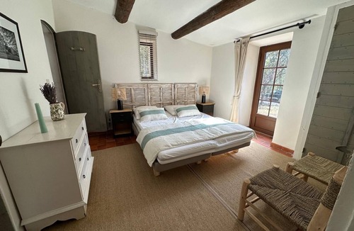 Bonnieux Other | MAS LOU BONUR Stone farmhouse