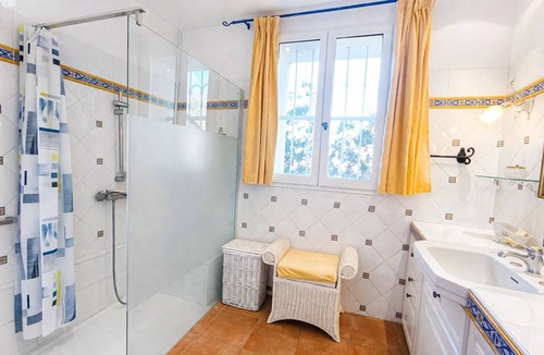 Malijai House | Mas provençal - Large garden & lavender view - 7 people