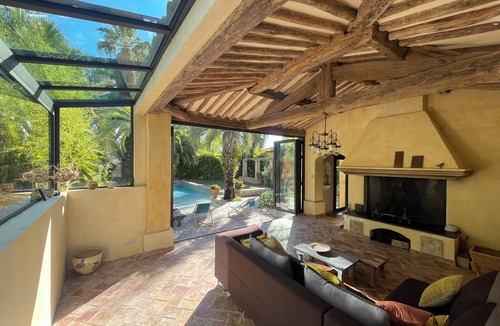 Evenos House | Mas Saint anne