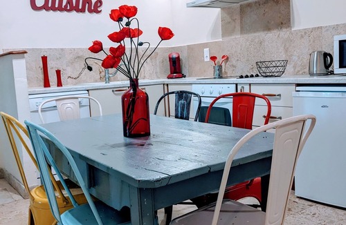 Maussane-les-Alpilles House | Mas Saint Roman in the Alpilles La Pichoulino
