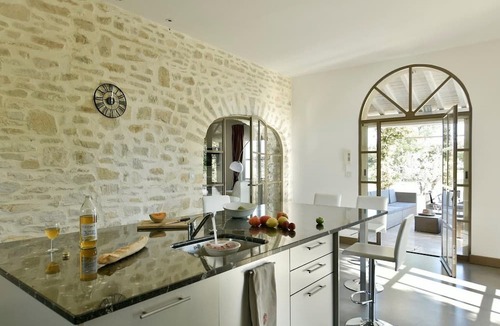 Maussane House | Mas Saint Jean on the Domaine de Malaga in Maussane-les-Alpilles
