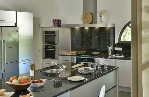 Maussane House | Mas Saint Jean on the Domaine de Malaga in Maussane-les-Alpilles