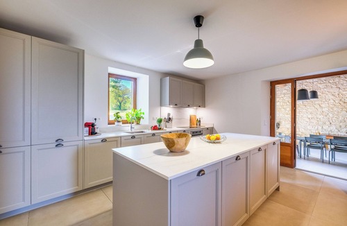 Bonnieux House | Mas style house in Bonnieux, Luberon, spectacular view, calm, heated pool