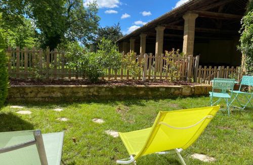 Salon-de-Provence House | Mazet au pied des Alpilles, avec Piscine & Pétanque