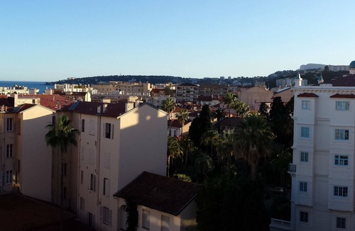 Old Town Apartment | Menton, 2/3 rooms - 2/5p - near beach and town center, terraces, quiet location