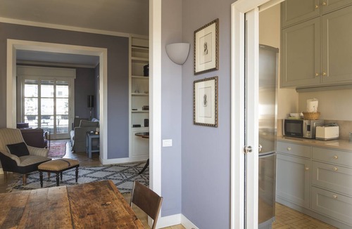 Central Station Apartment | Milano Charming apartment, a unique home: central area, 2BDR, 2BTH, 4 Guests
