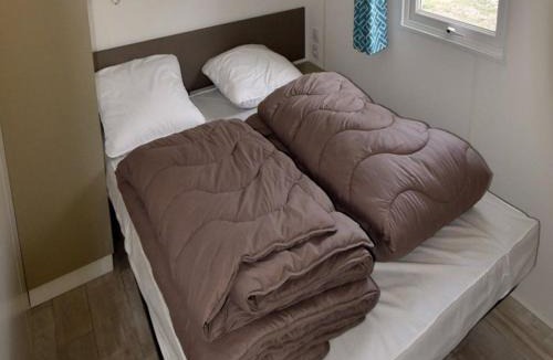 Meolans-Revel Other | Mobil home, animaux admis - 2 pers. - API-1-52-2656