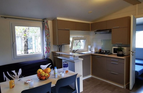 Villecroze House | Mobile Home 6 Pers. with Terrace in Villecroze