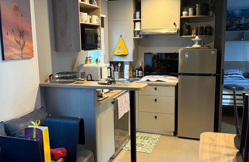 Carry-le-Rouet House | Mobile Home "Le Bonheur" with Shared Pool, Wi-Fi, and Air Conditioning