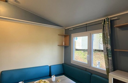 Villecroze House | Mobile home with terrace in Villecroze