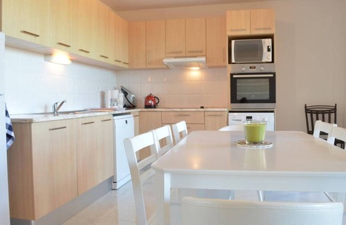 Banyuls-sur-Mer Apartment | Modern 2-bedroom apartment with terrace, parking and air conditioning in Banyuls-sur-Mer