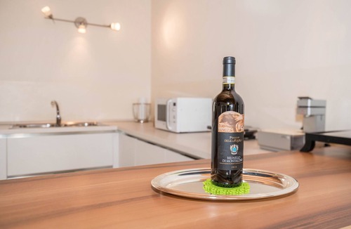 Toscolano Maderno Apartment | Modern and Elegant with Lake View - Apartment Villa degli Ulivi