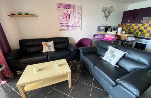 Sete Apartment | Modern apartment breathtaking sea view and waterfront