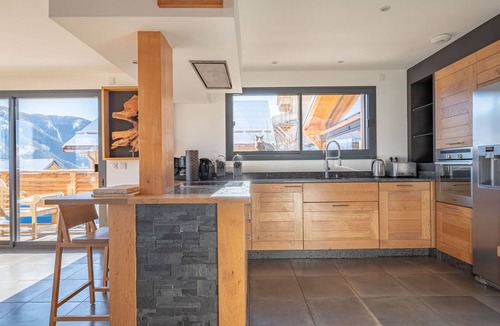 Pra Loup Ski Chalet | Modern chalet in Pra Loup - 16 people, jacuzzi, parking