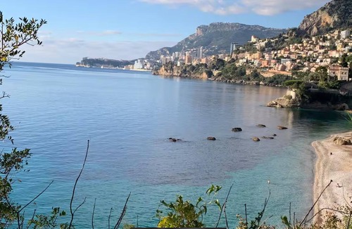 Roquebrune-Cap-Martin Apartment | Monaco Grand Prix F1, Sea View, Pool, Private Box, Calm, sand beach, transport