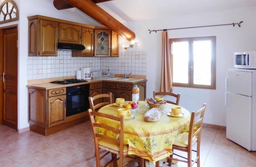 Bonnieux Apartment | Morard - Bonnieux Appt 2nd floor