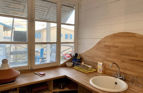 Gruissan Plage Ski Chalet | My cottage by the sea