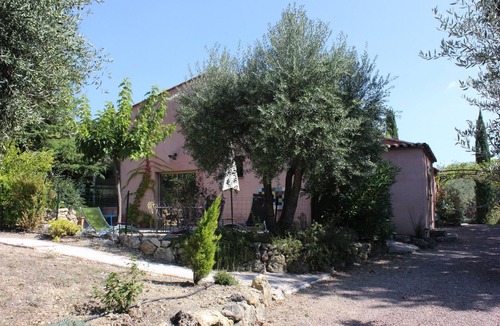 Flayosc Cottage | Nature cottage with pool and private garden in Flayosc