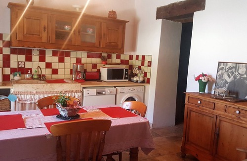 Montjustin House | Nature holidays