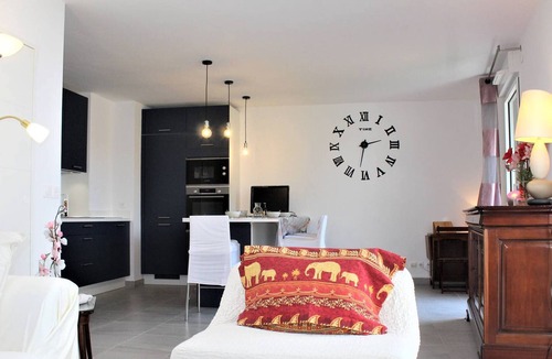 Cros-de-Cagnes Apartment | New 3-Room Apartment with Terrace and Garage, Cagnes-sur-Mer