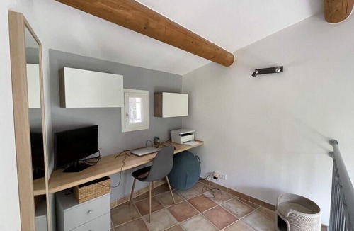 Lambesc House | New - La Provencale