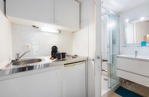 Montpellier-Centre Apartment | New Studio in City Center by GuestReady