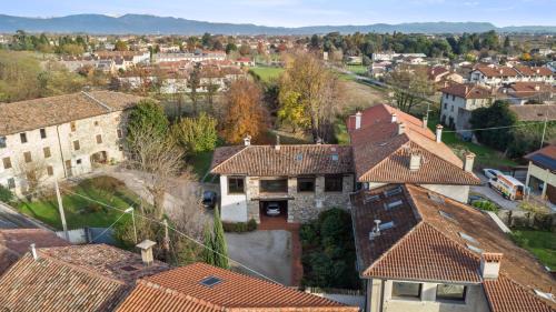 Martignacco Apartment | NEW! Villa dei Brisi - 350mq con ampio giardino, a 10 minuti da Udine per 9 persone