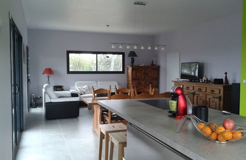 Saint-Julien-de-Peyrolas Villa | Newly built, secluded villa with a pool—sleeps 8 to 12—sauna—air conditioning