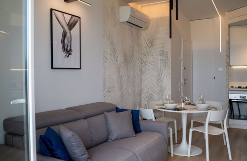 Roseto degli Abruzzi Apartment | Nice apartment for 3 guests with WIFI, A/C, TV and terrace