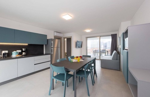 Lignano Sabbiadoro Apartment | Nice apartment for 8 people with WIFI, A/C, TV, balcony and pets allowed
