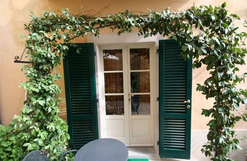 Cortona Apartment | Nice apartment for 4 guests with WIFI, hot tub, A/C, TV and panoramic view