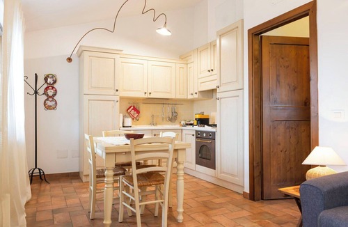 Panicale Apartment | Nice apartment for 4 guests with pool, A/C, WIFI, TV, patio and pets allowed