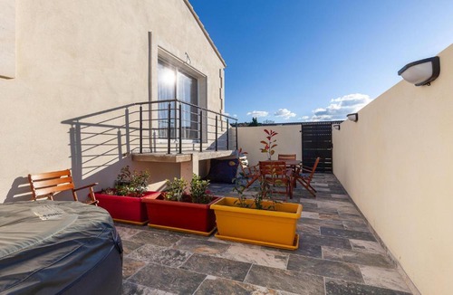 Eyragues Apartment | Nice Apartment In Eyragues With Wifi