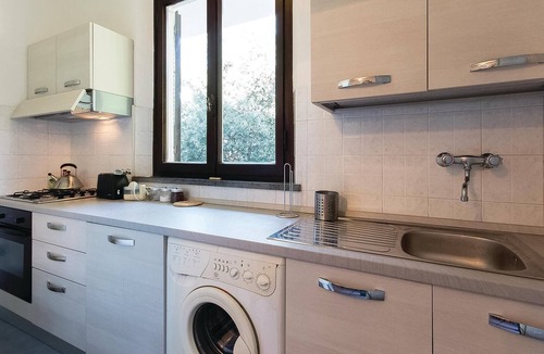 Montopoli in Val d'Arno Apartment | Nice apartment in Marti PI with WiFi