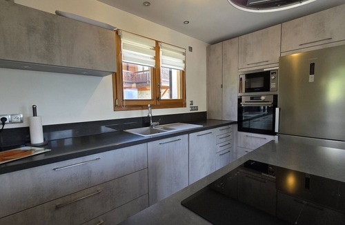 Saint-Chaffrey Ski Chalet | Nice chalet for 8 persons to 1.5 km from ski slopes