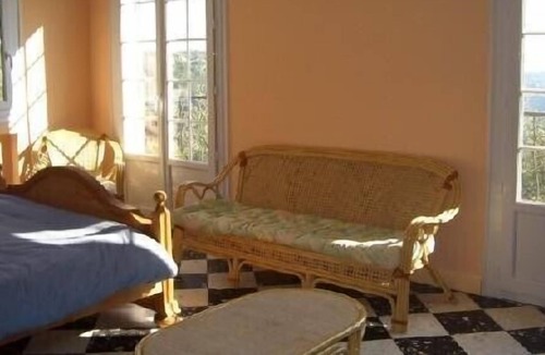 Castagniers Villa | NICE, COTE D AZUR VERY BEAUTIFUL VILLA WITH SWIMMING POOL Located in Castagniers