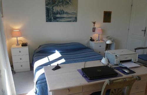 Mouries House | nice family vacation house with heated swimming pool, in mouries, alpilles areas 10 persons