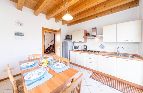 Ceredello House | Nice home in Caprino Veronese VR with outdoor swimming pool