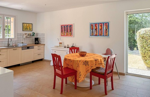 Salernes House | Nice home in Salernes