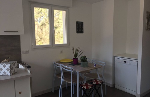 Gardanne House | Nice independent house in a bucolic setting