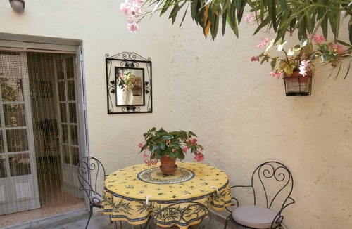 St.-Remy-de-Provence House | Nice spacious village house and sunny downtown