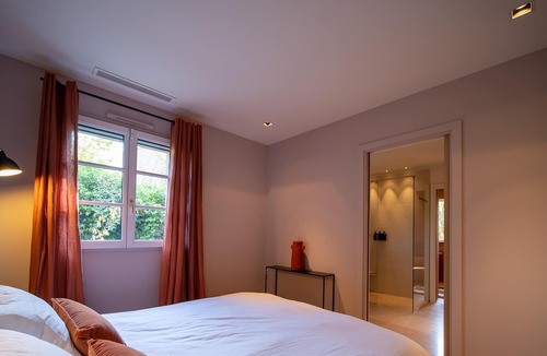 Tourrettes-sur-Loup House | Nice villa with swimming pool and garden : nature, peace and quiet