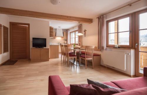 Valles Apartment | Obereggerhof - 4 Ferienwohnungen- Gitschberg Jochtal- Brixen Guest Pass