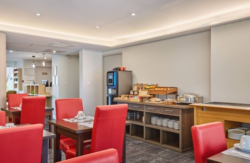 Aix-en-Provence Apartment | Odalys City Apartment Hotel - Aix en Provence Ouest
