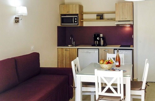 Paradou Apartment | Odalys Référence Le Mas des Alpilles by Interhome