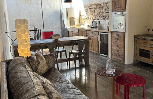 Bonnieux House | Old sheepfold with private pool