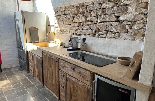 Bonnieux House | Old sheepfold with private pool