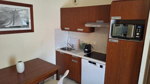 Mandelieu-La-Napoule Apartment | Oly Vacances Mandelieu