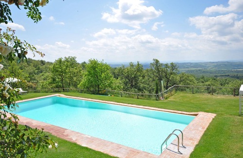 Castelnuovo Berardenga Apartment | Orietta 3 - Apartment with swimming pool